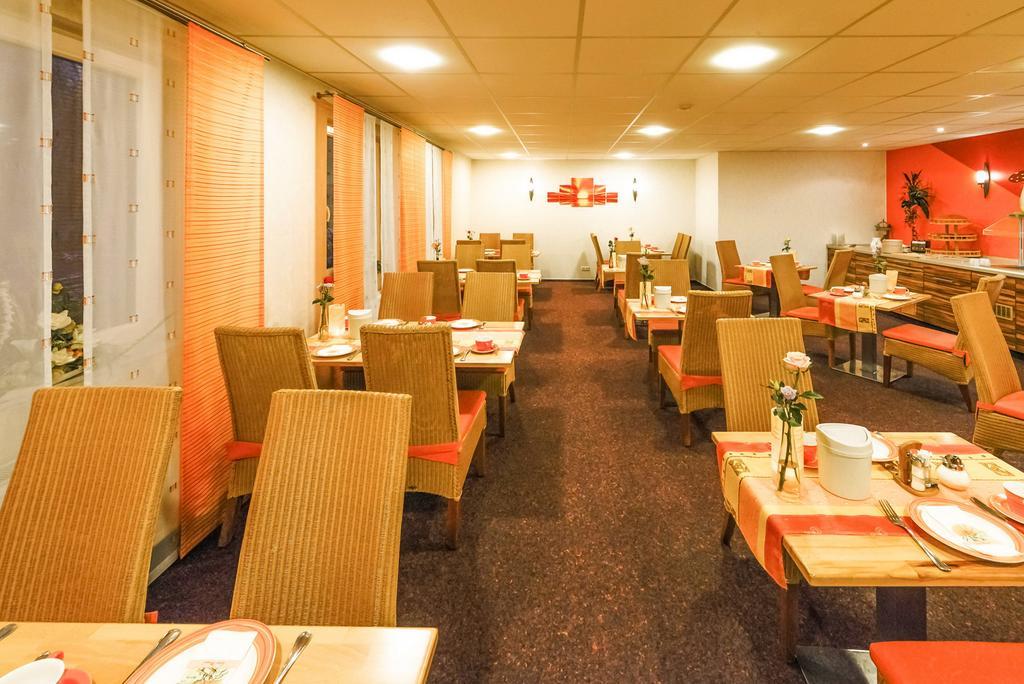 Hotel Restaurant Zum Werdersee ブレーメン エクステリア 写真