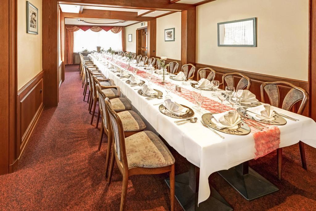 Hotel Restaurant Zum Werdersee ブレーメン エクステリア 写真