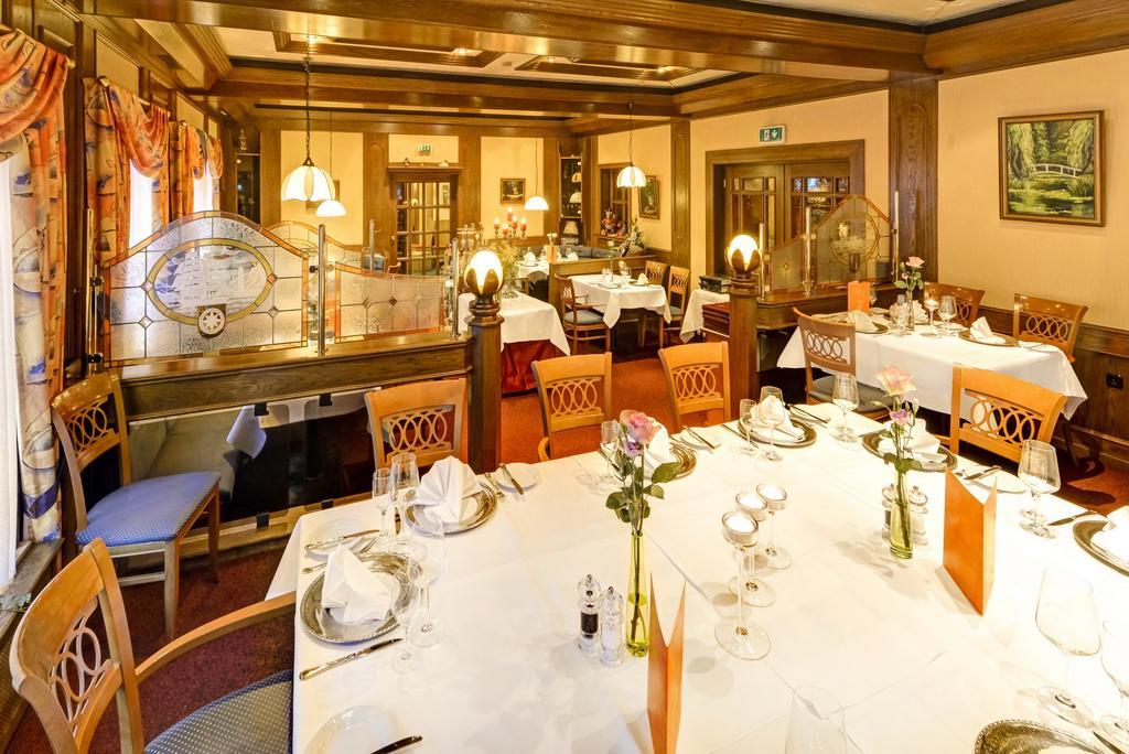 Hotel Restaurant Zum Werdersee ブレーメン エクステリア 写真